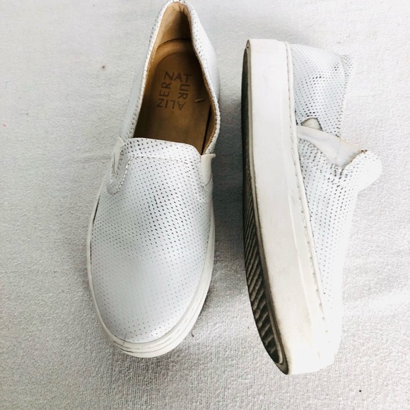 NATURALIZER SNEAKERS WHITE SIZE 6M - Picture 3 of 9